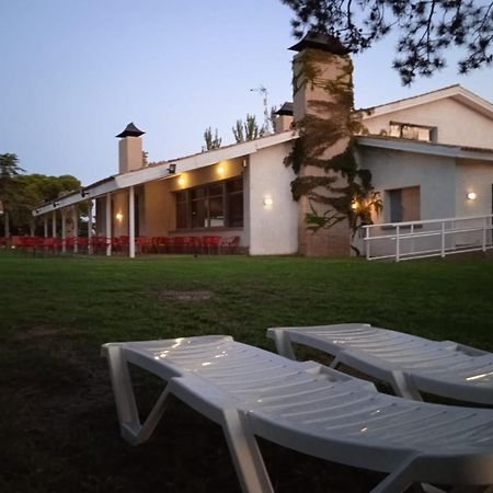 Albergue Zaragoza Camping Екстериор снимка
