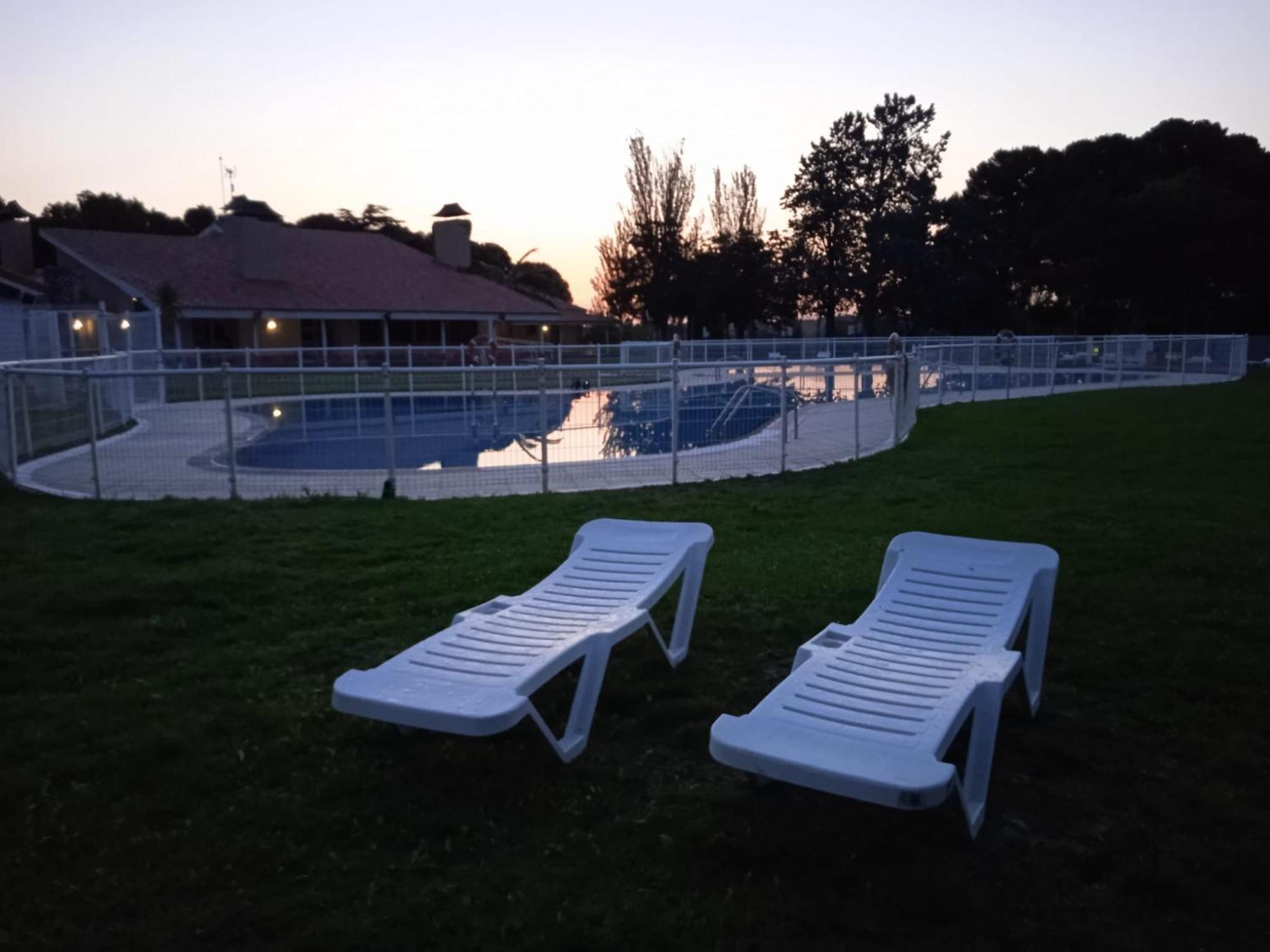 Albergue Zaragoza Camping Екстериор снимка