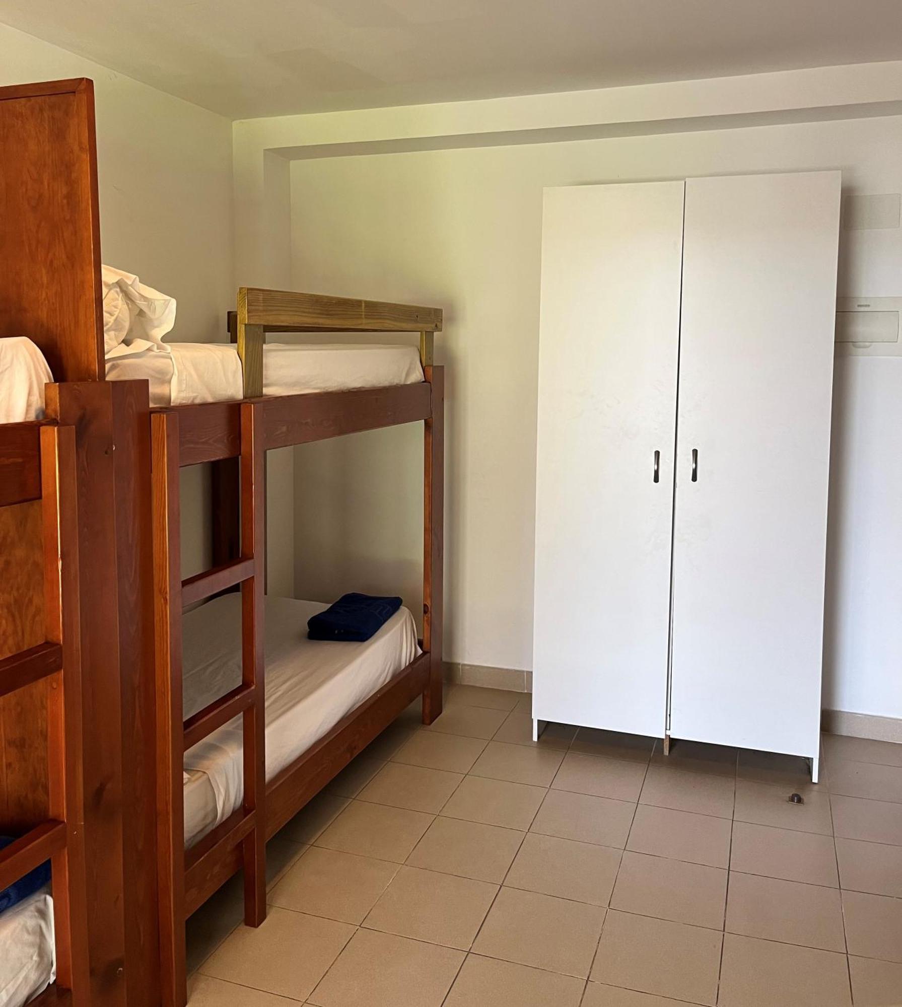 Albergue Zaragoza Camping Екстериор снимка