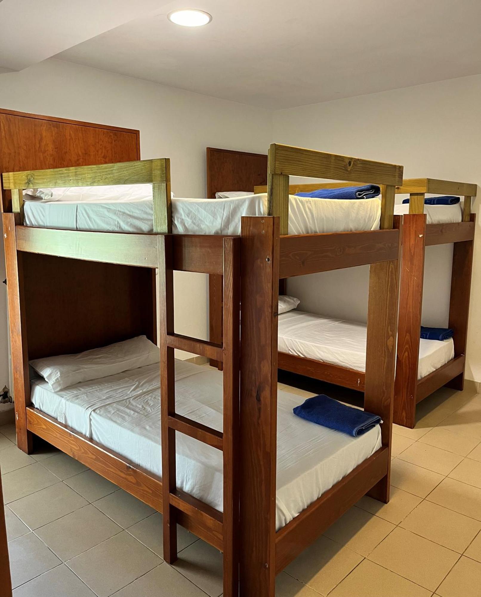 Albergue Zaragoza Camping Екстериор снимка